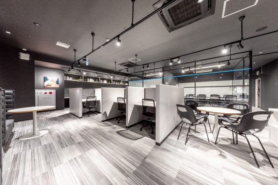 静岡県浜松市中区にあるコワーキングスペース BIZcomfort 浜松(ビズコンフォート浜松)